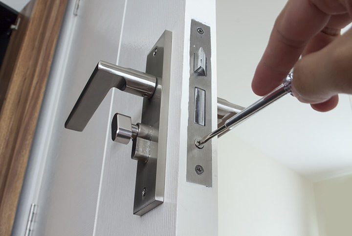 Our local locksmiths are able to repair and install door locks for properties in Cradley Heath and the local area.